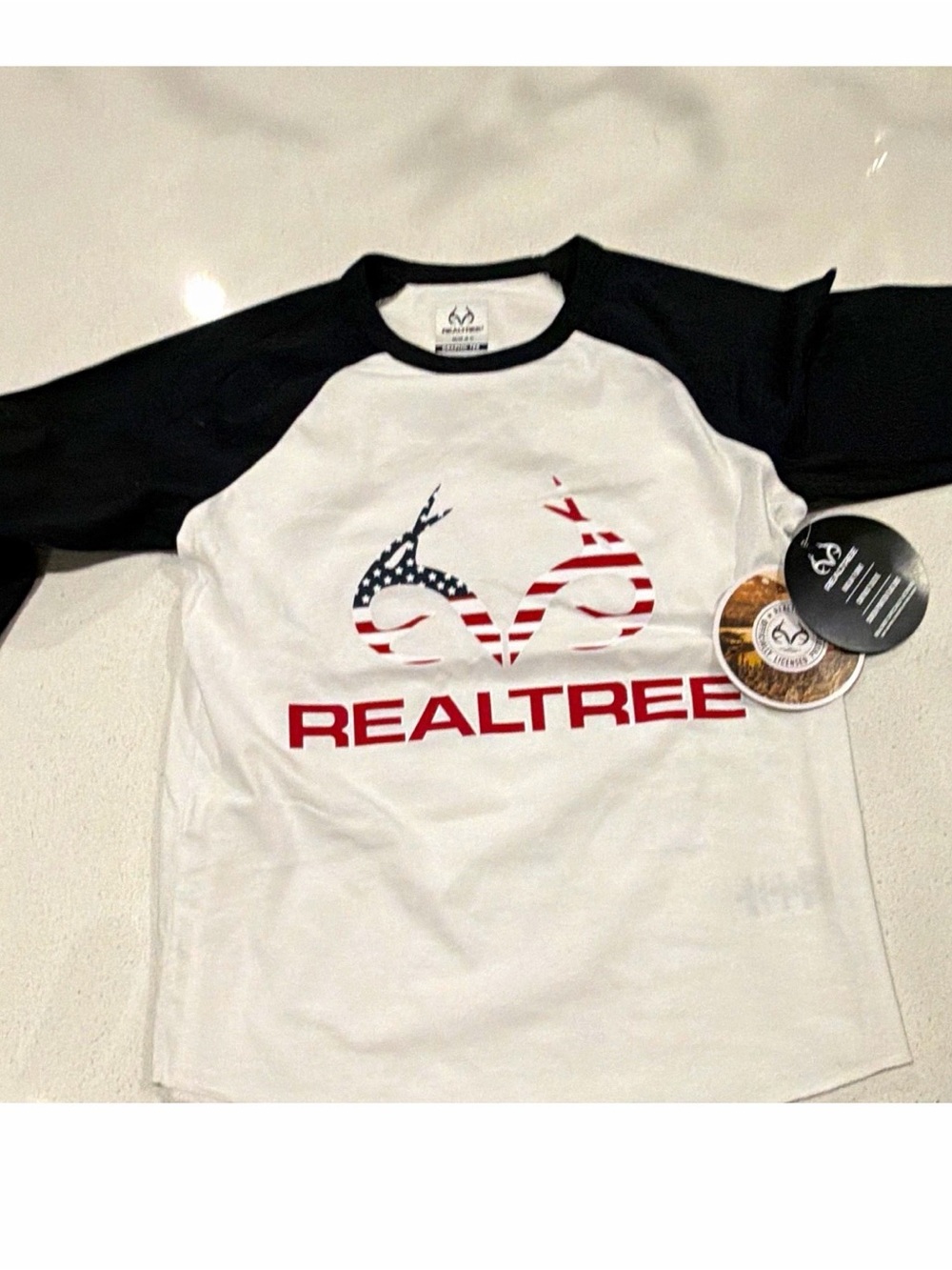 Realtree White & Black Raglan Tee with Red Logo and American Flag Graphic